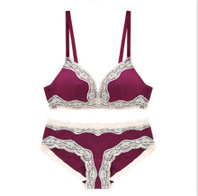 Load image into Gallery viewer, Sexy lady Bra Set  Wire Free Floral Lace Bralette Briefs Set